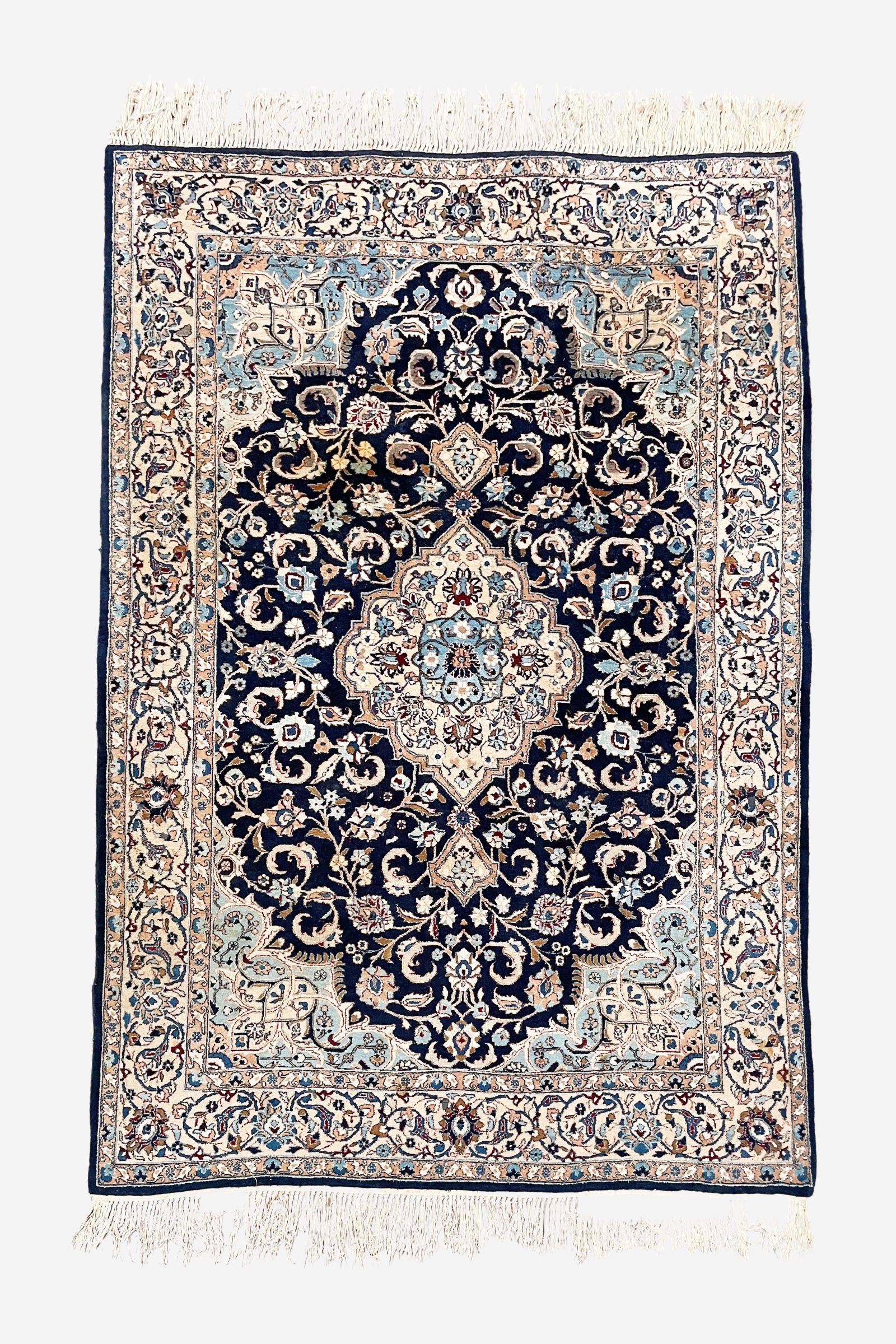 Textiles/Rugs G/Multiple/G022